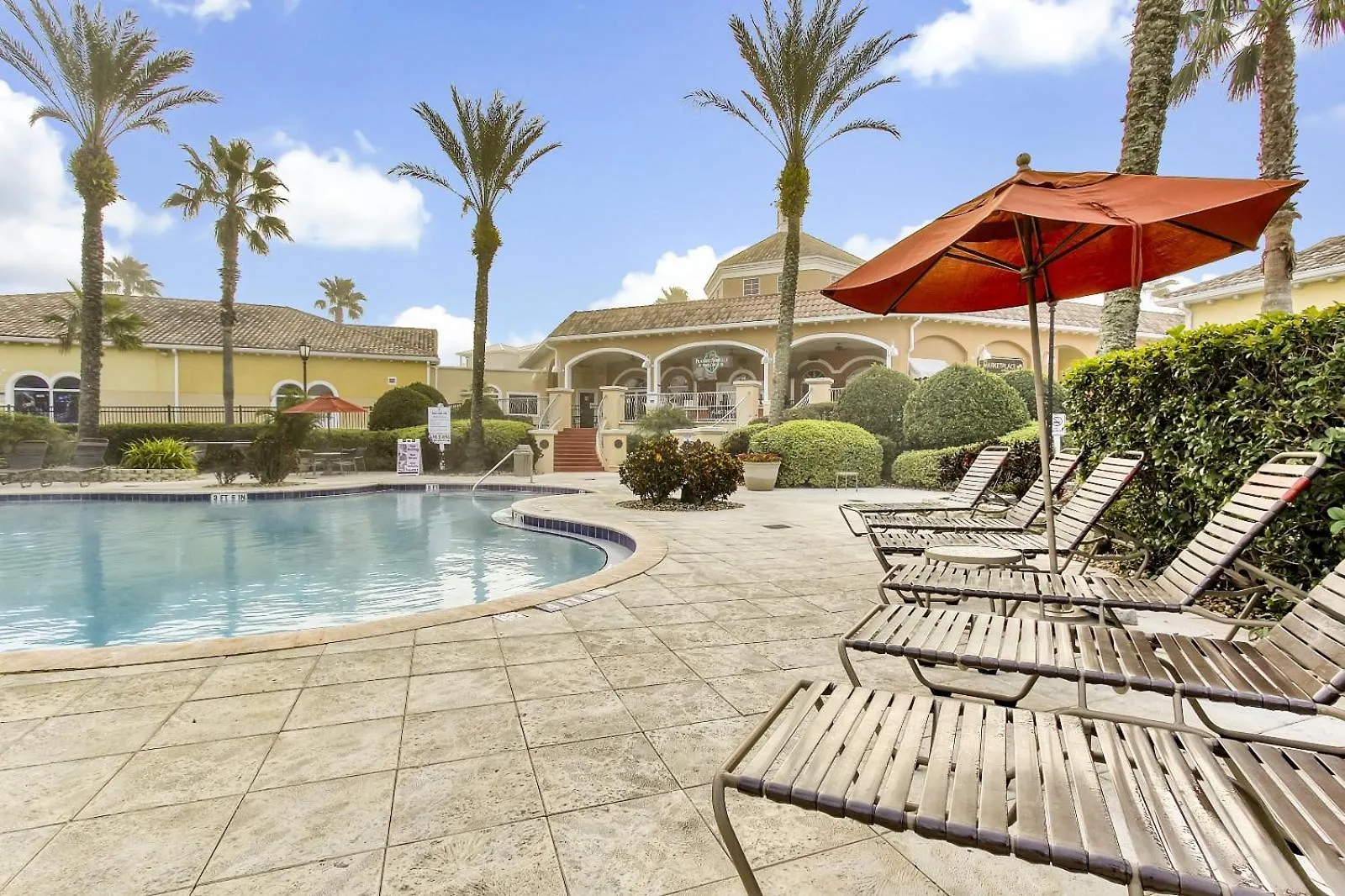 Regal Palms Retreat W/ Lazy River, Pool, & Balcony Давенпорт США