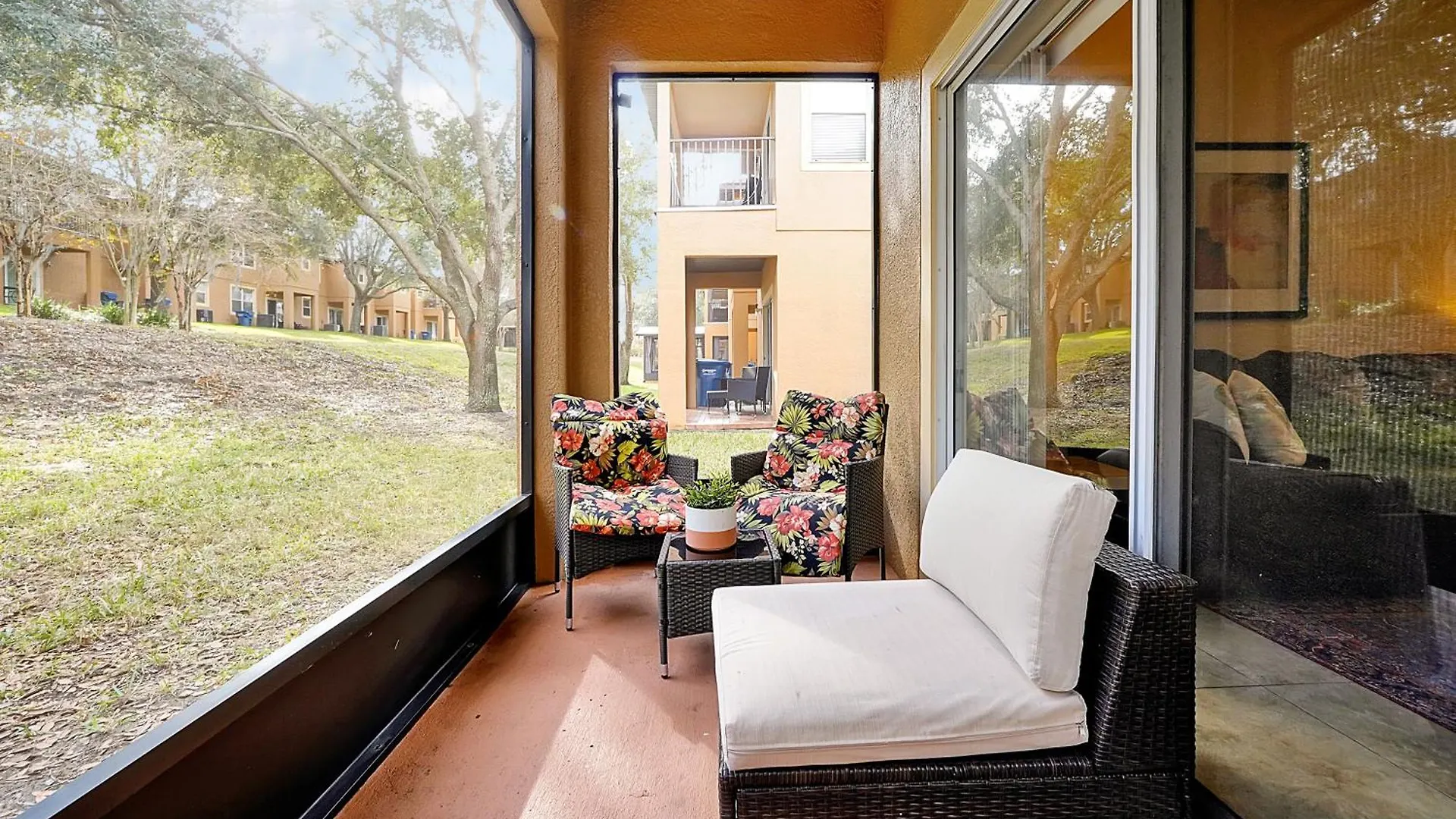 Regal Palms Retreat W/ Lazy River, Pool, & Balcony Давенпорт 0*,  США