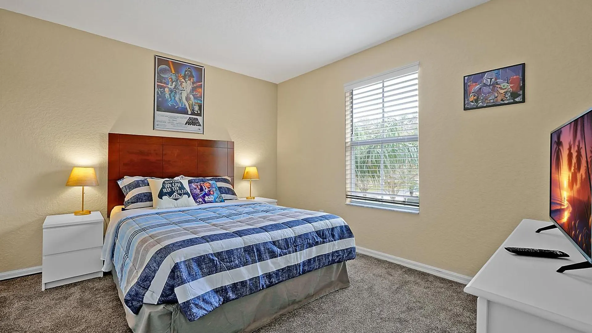 Regal Palms Retreat W/ Lazy River, Pool, & Balcony Davenport Holiday home